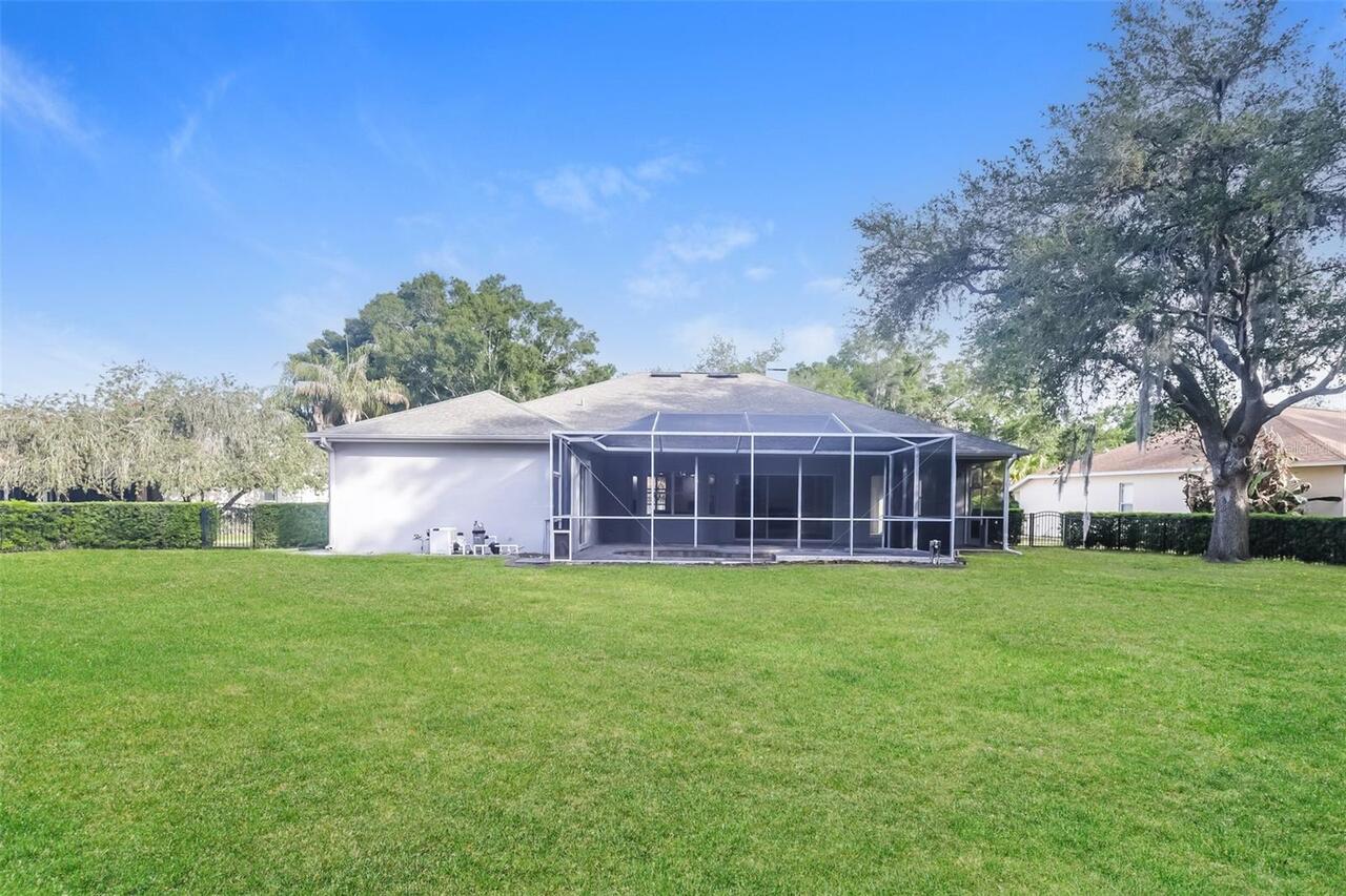 Listing Photo 18