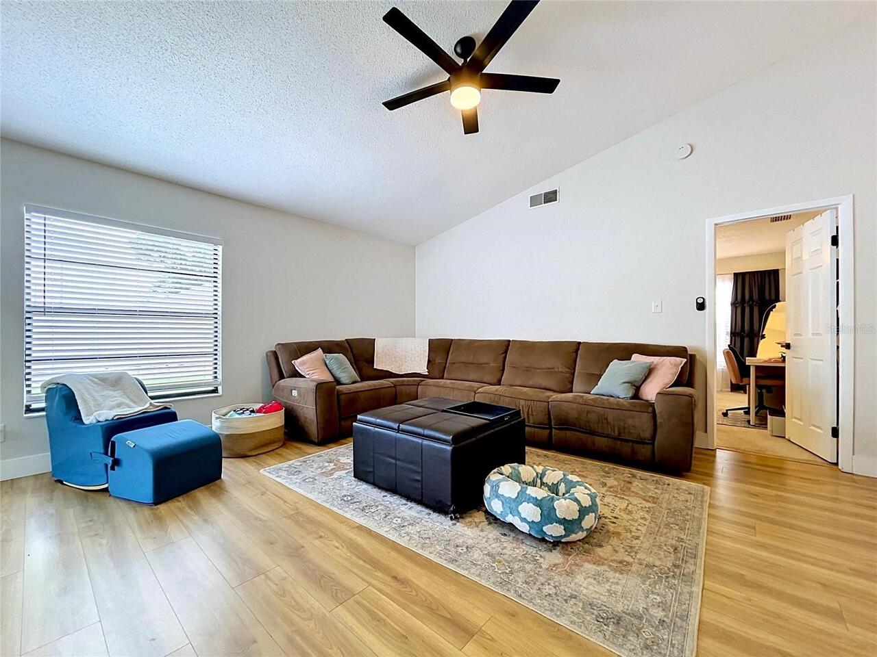 Listing Photo 27