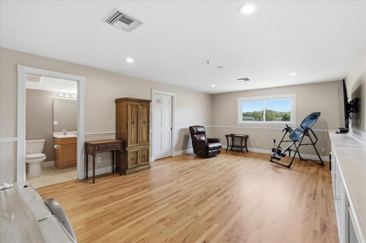 Listing Photo 45