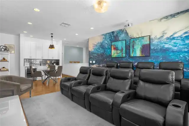 Listing Photo 14