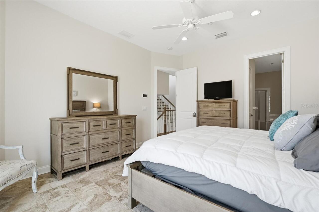Listing Photo 23