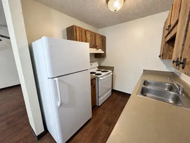 Listing Photo 6