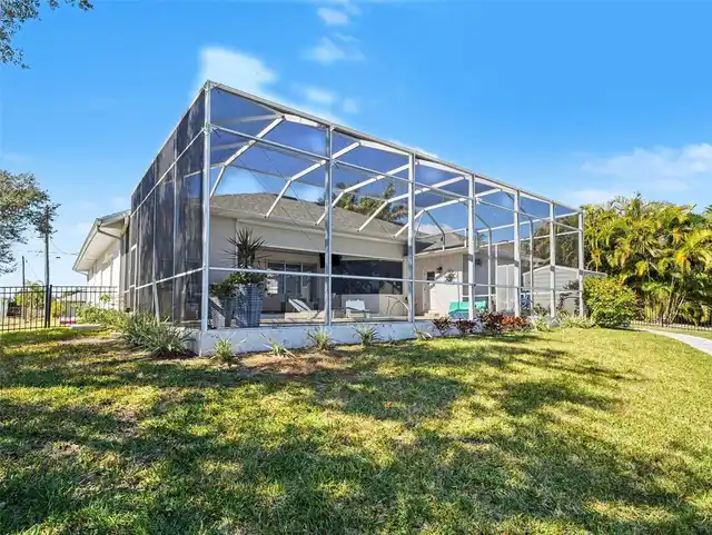 Listing Photo 29