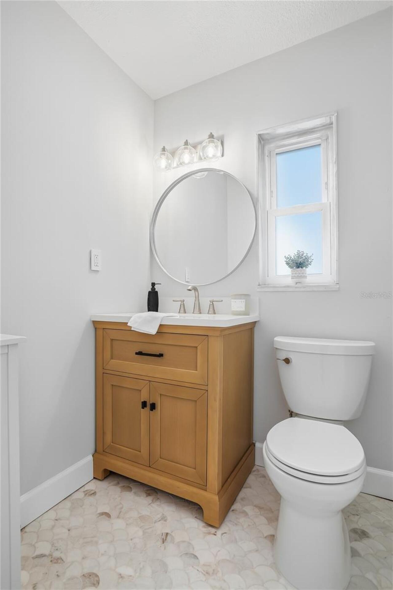 Listing Photo 23