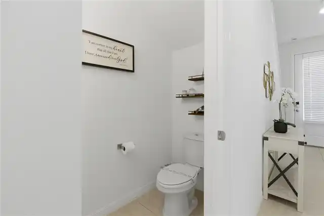 Listing Photo 6