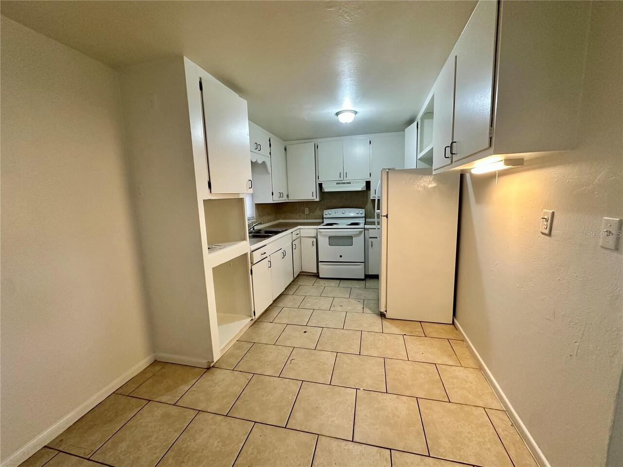 Listing Photo 7