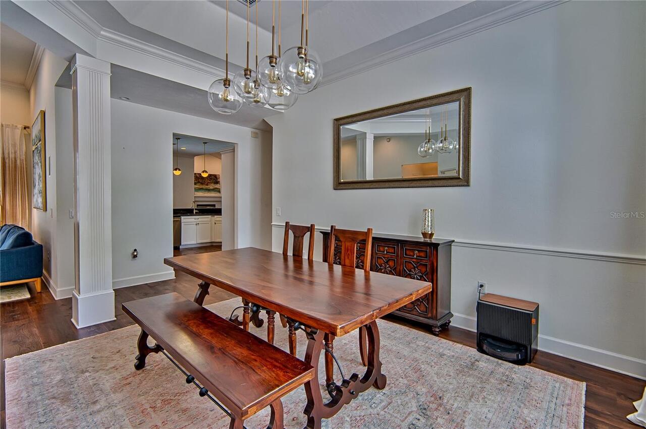 Listing Photo 9