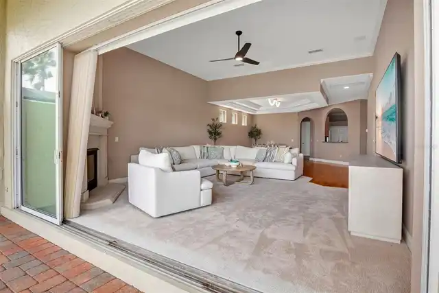 Listing Photo 17