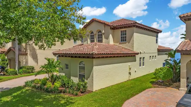 Listing Photo 38