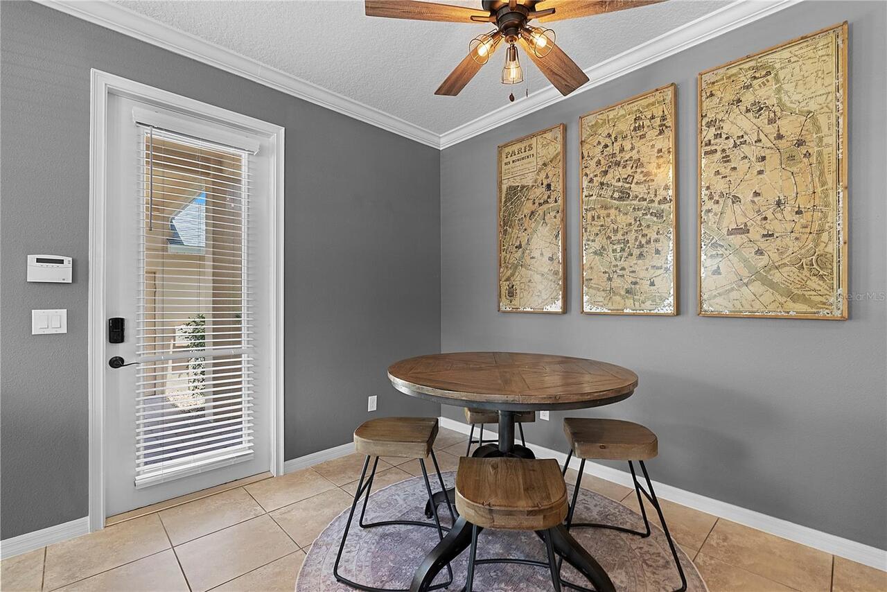 Listing Photo 10