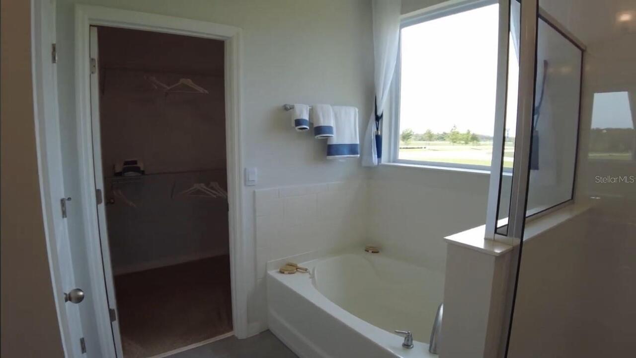 Listing Photo 37