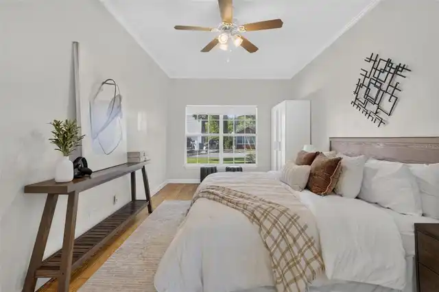 Listing Photo 16