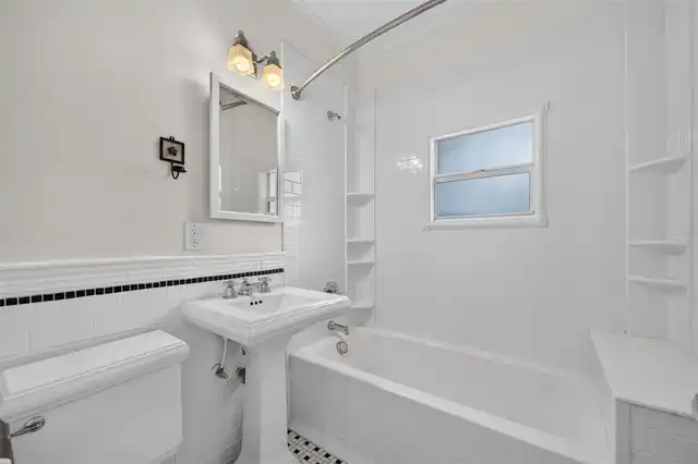 Listing Photo 20