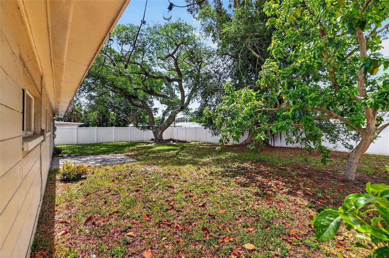 Listing Photo 18