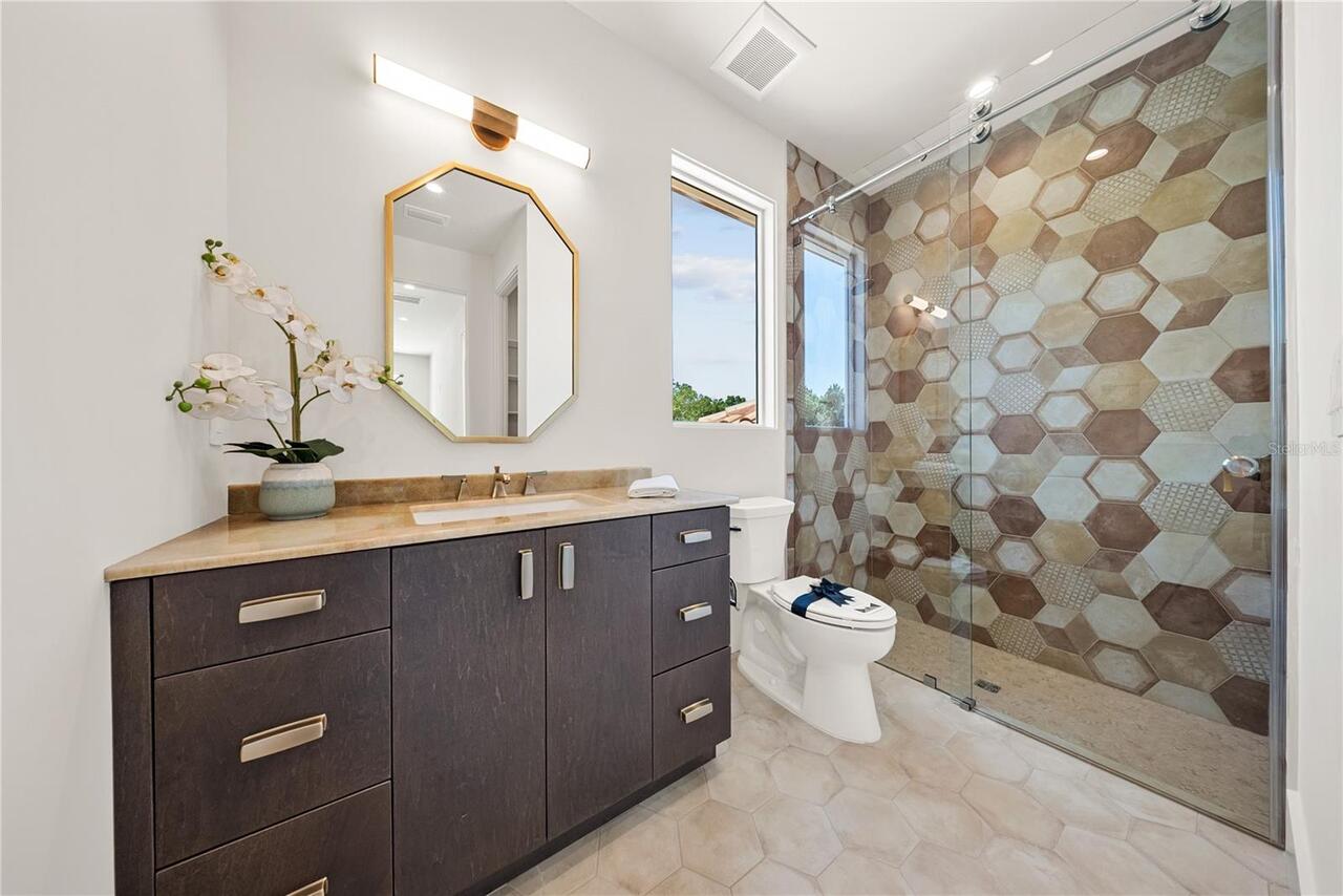 Listing Photo 61