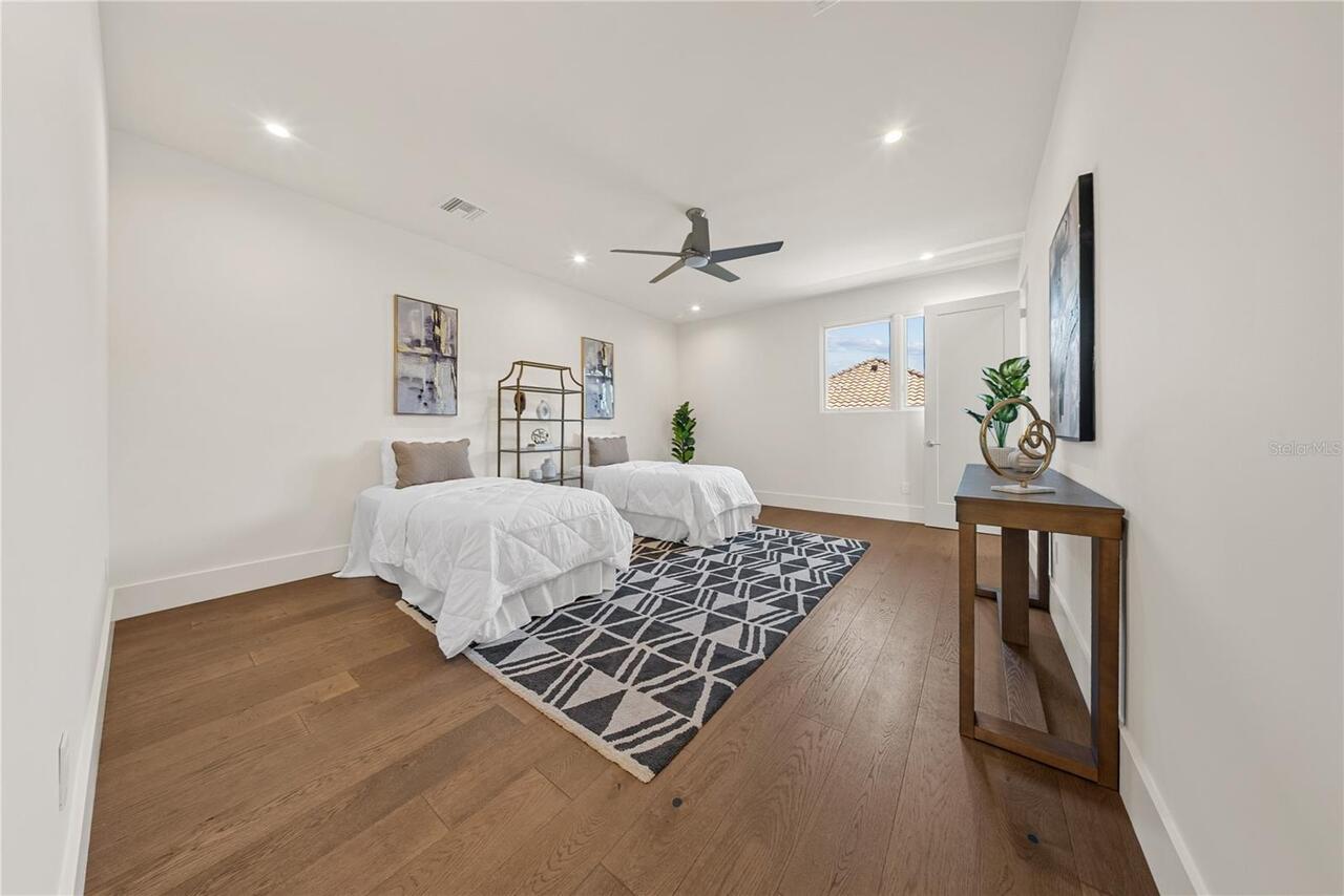 Listing Photo 73