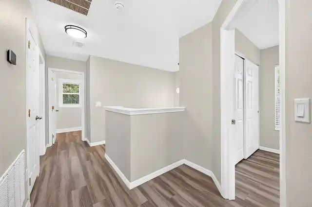 Listing Photo 23