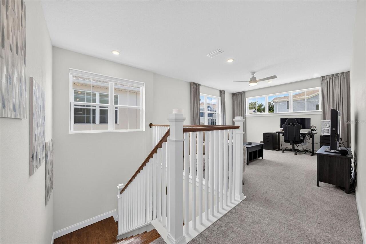 Listing Photo 12