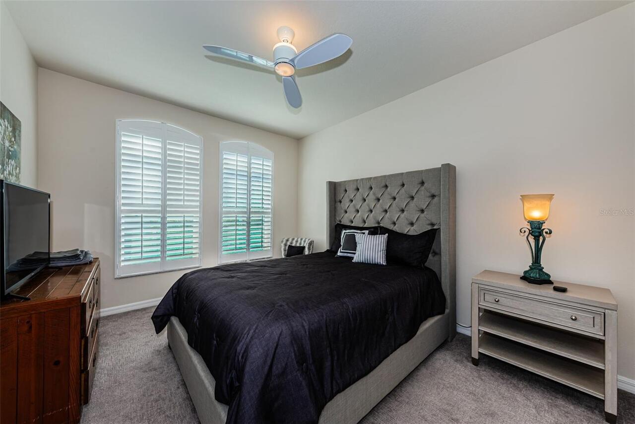Listing Photo 32