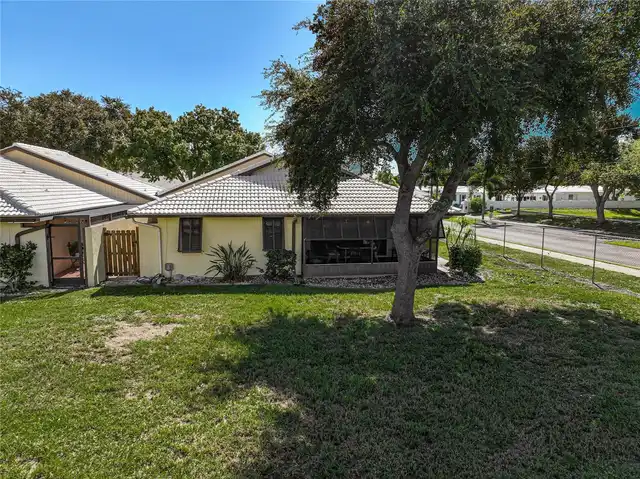 Listing Photo 32