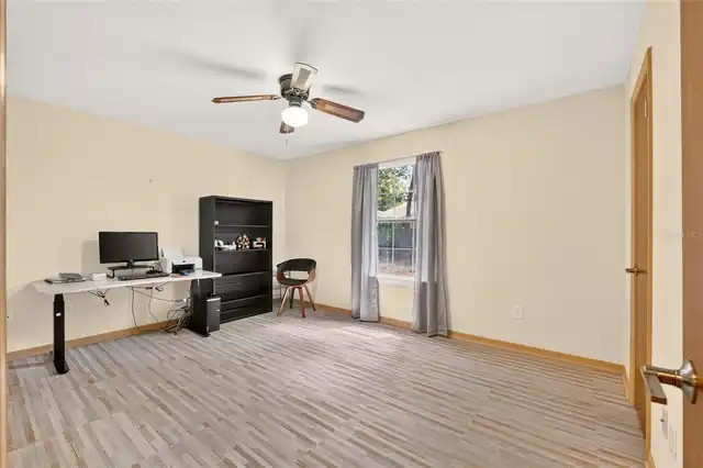 Listing Photo 29