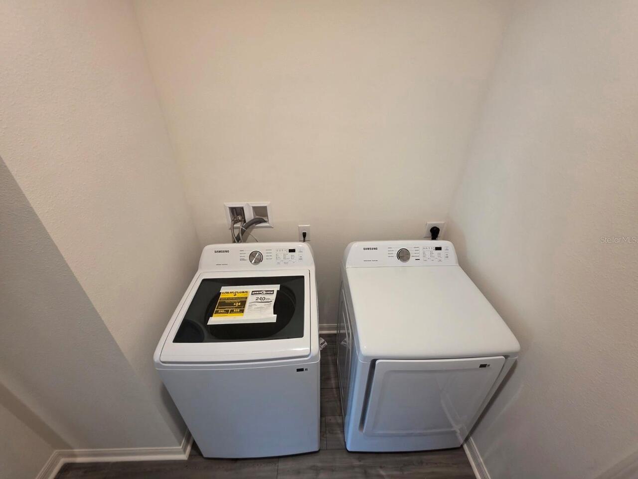 Listing Photo 11