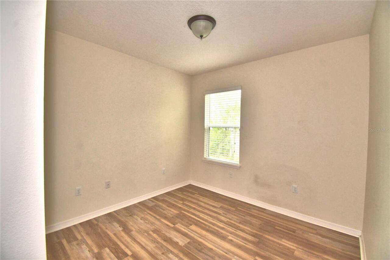 Listing Photo 33