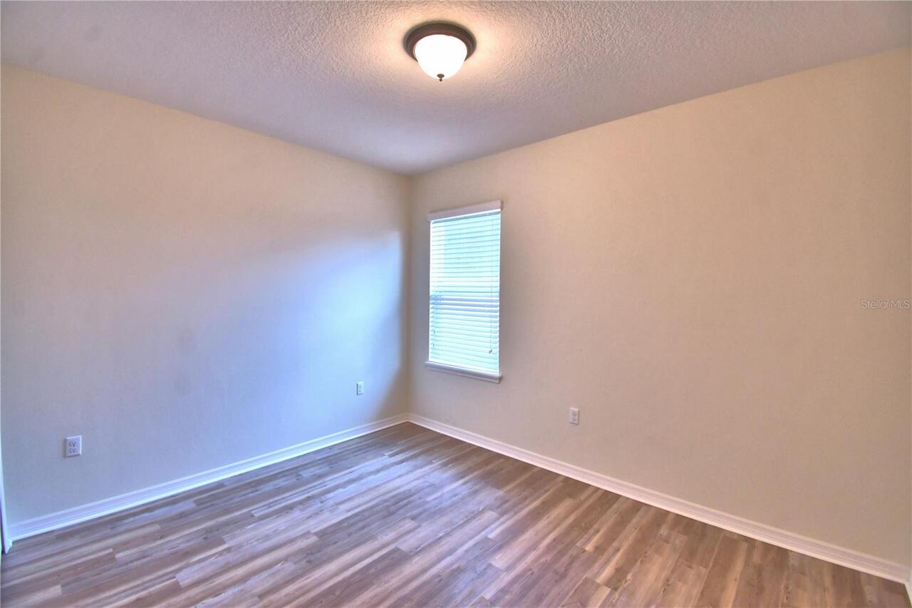 Listing Photo 37