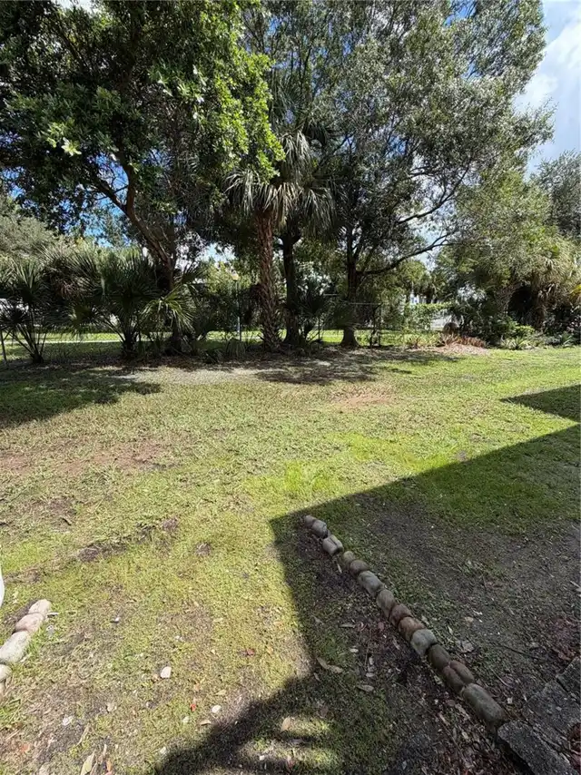 Listing Photo 16