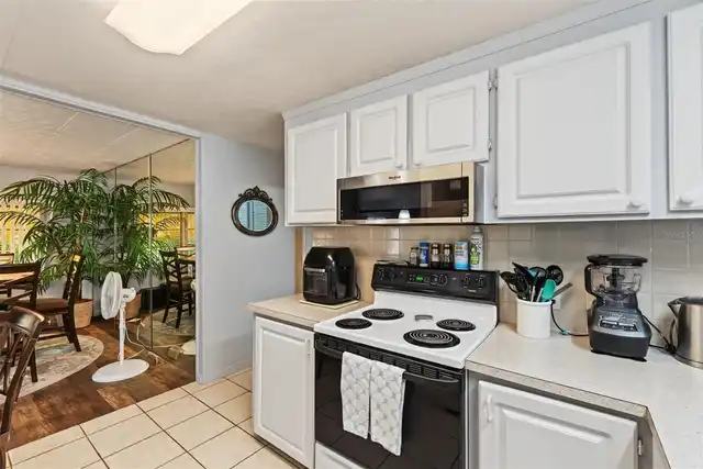 Listing Photo 32