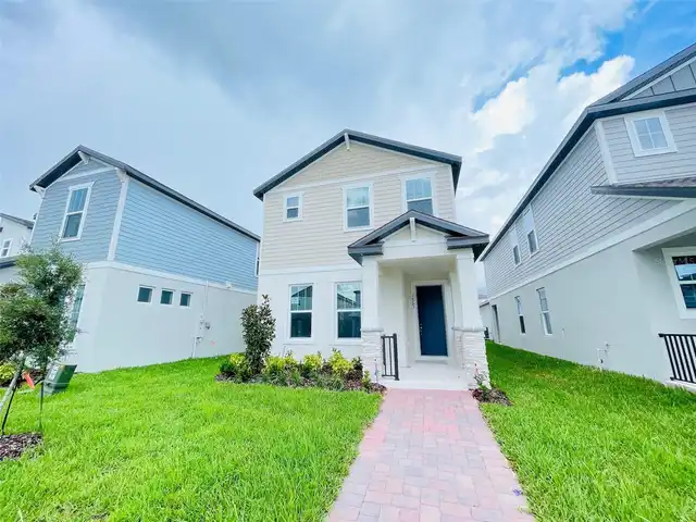 4BR, Residential Lease, 2BA, $2,895
Read More
