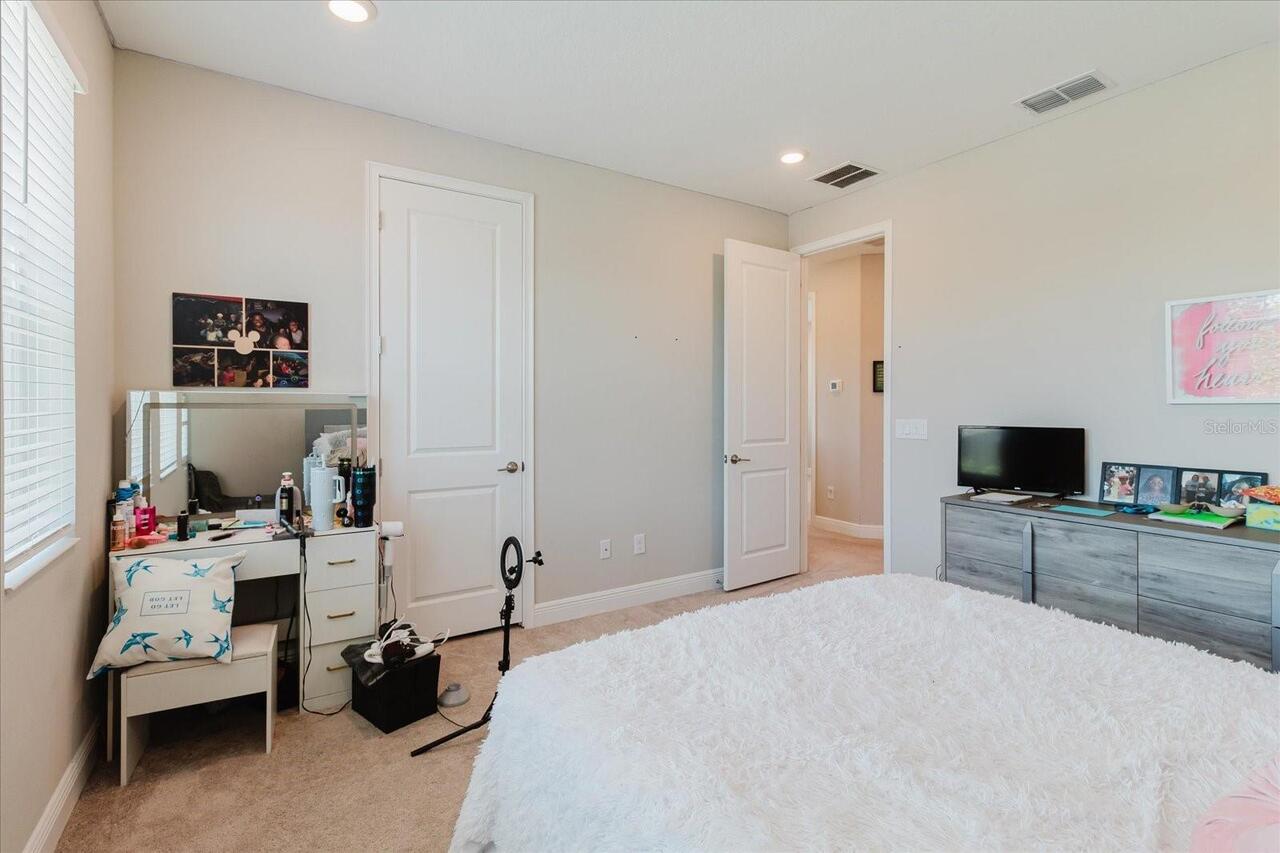 Listing Photo 38