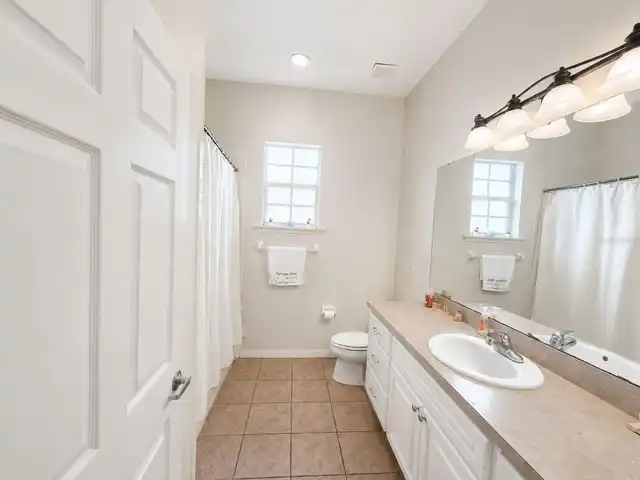 Listing Photo 21