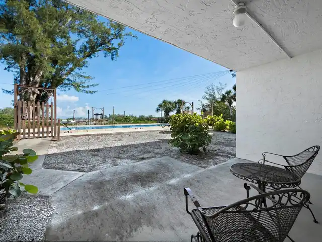 Listing Photo 35