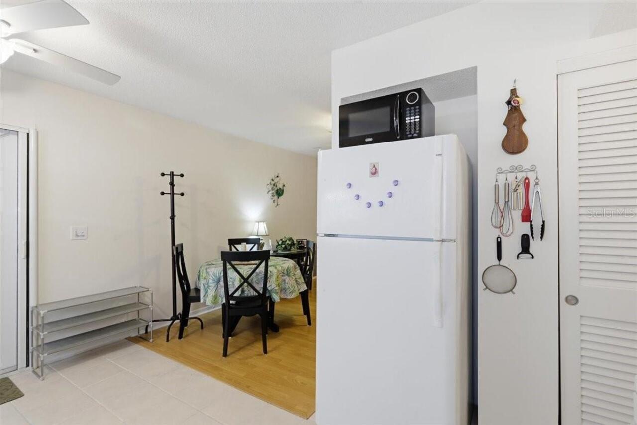 Listing Photo 12