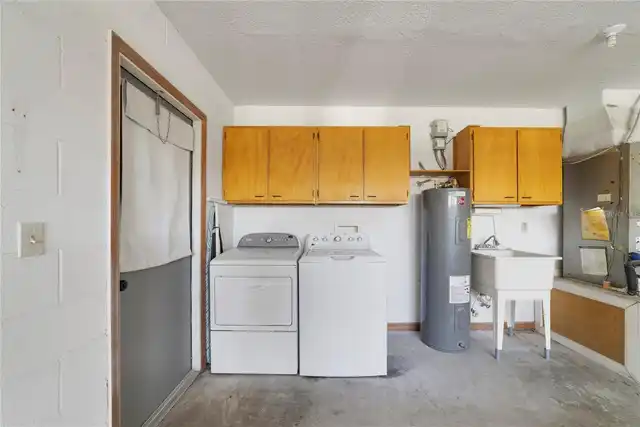 Listing Photo 10