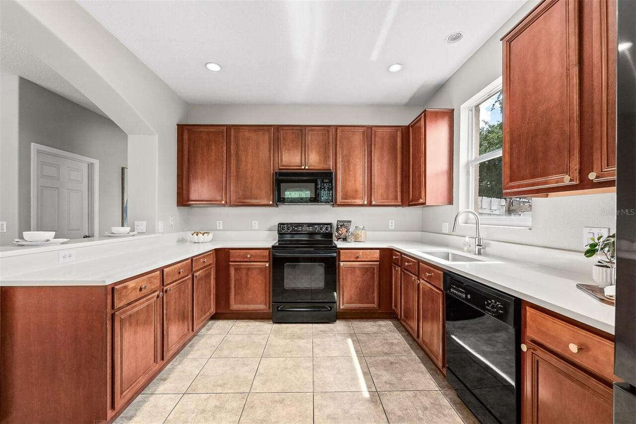 Listing Photo 16