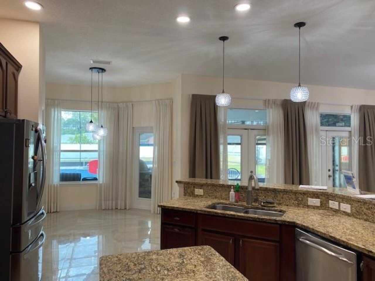 Listing Photo 10
