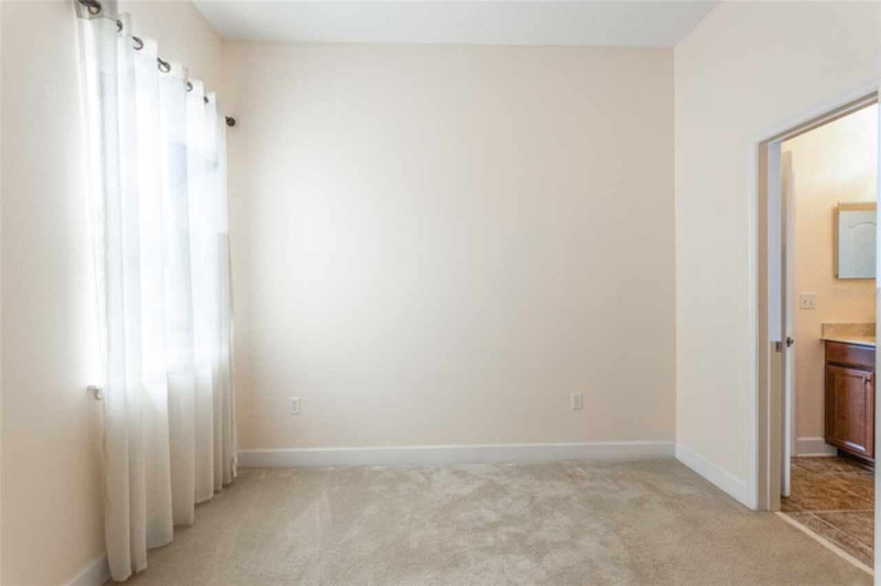 Listing Photo 33