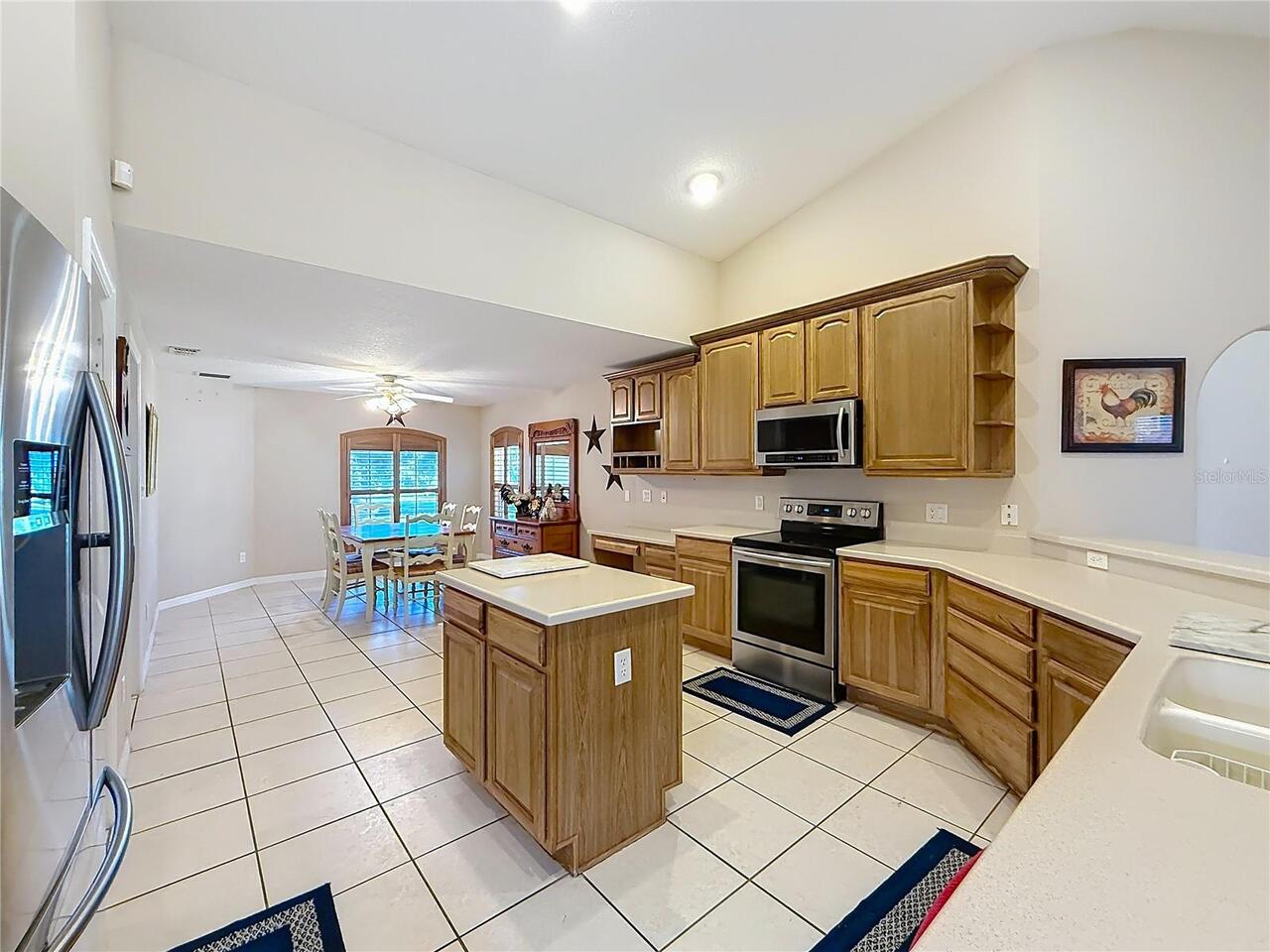Listing Photo 14