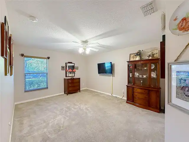 Listing Photo 26