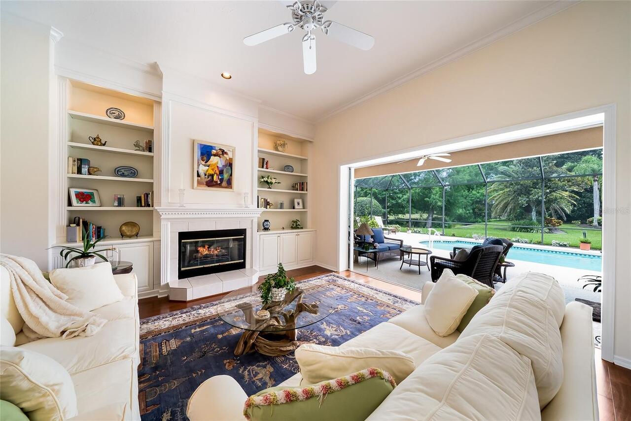 Listing Photo 11