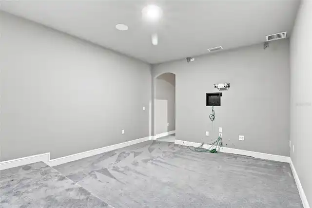 Listing Photo 32