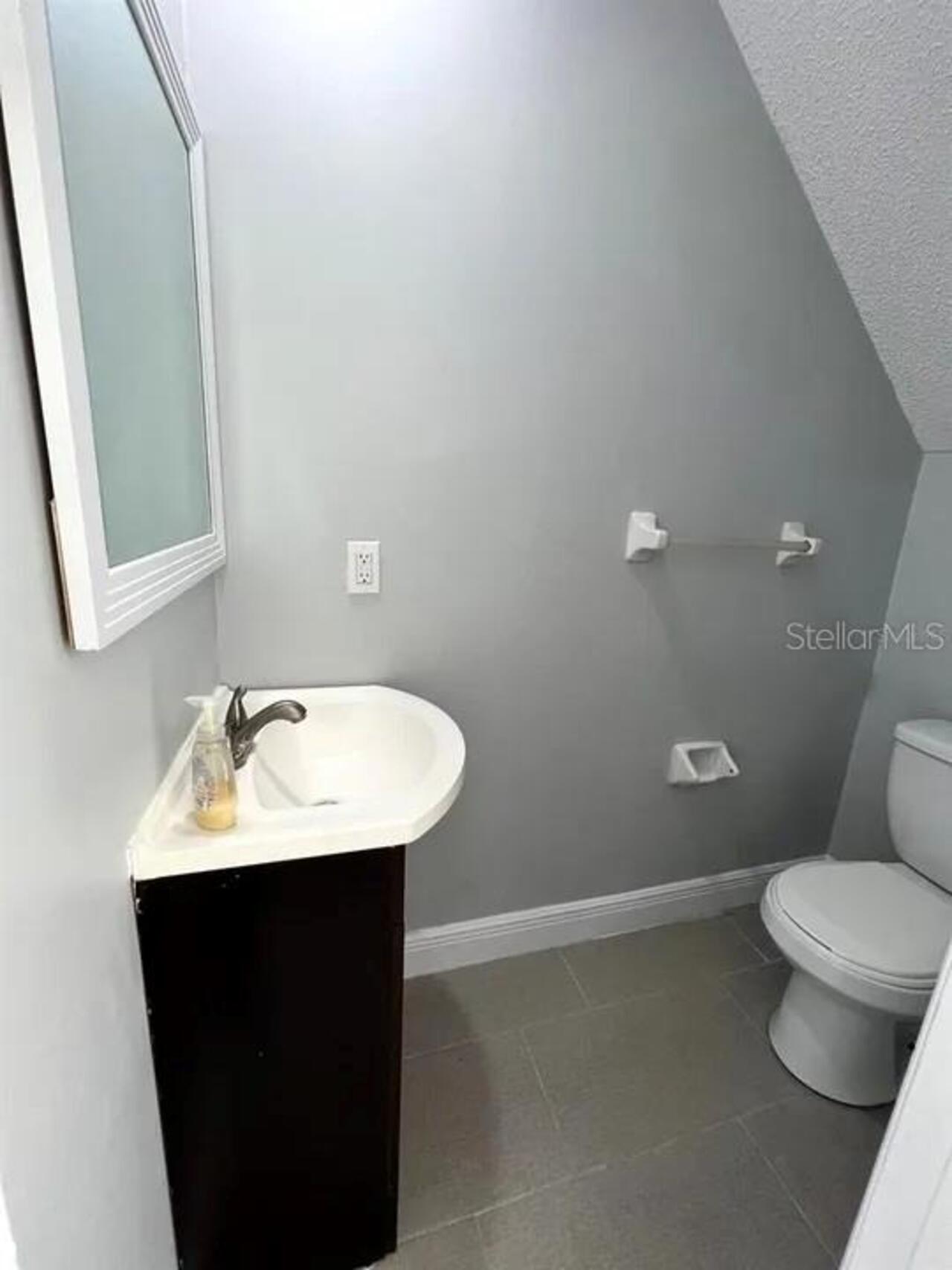 Listing Photo 16