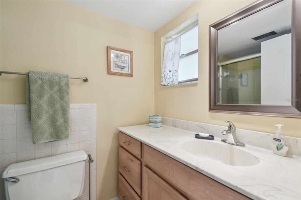 Listing Photo 25