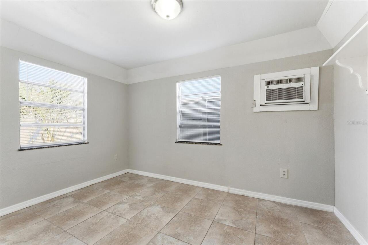 Listing Photo 28