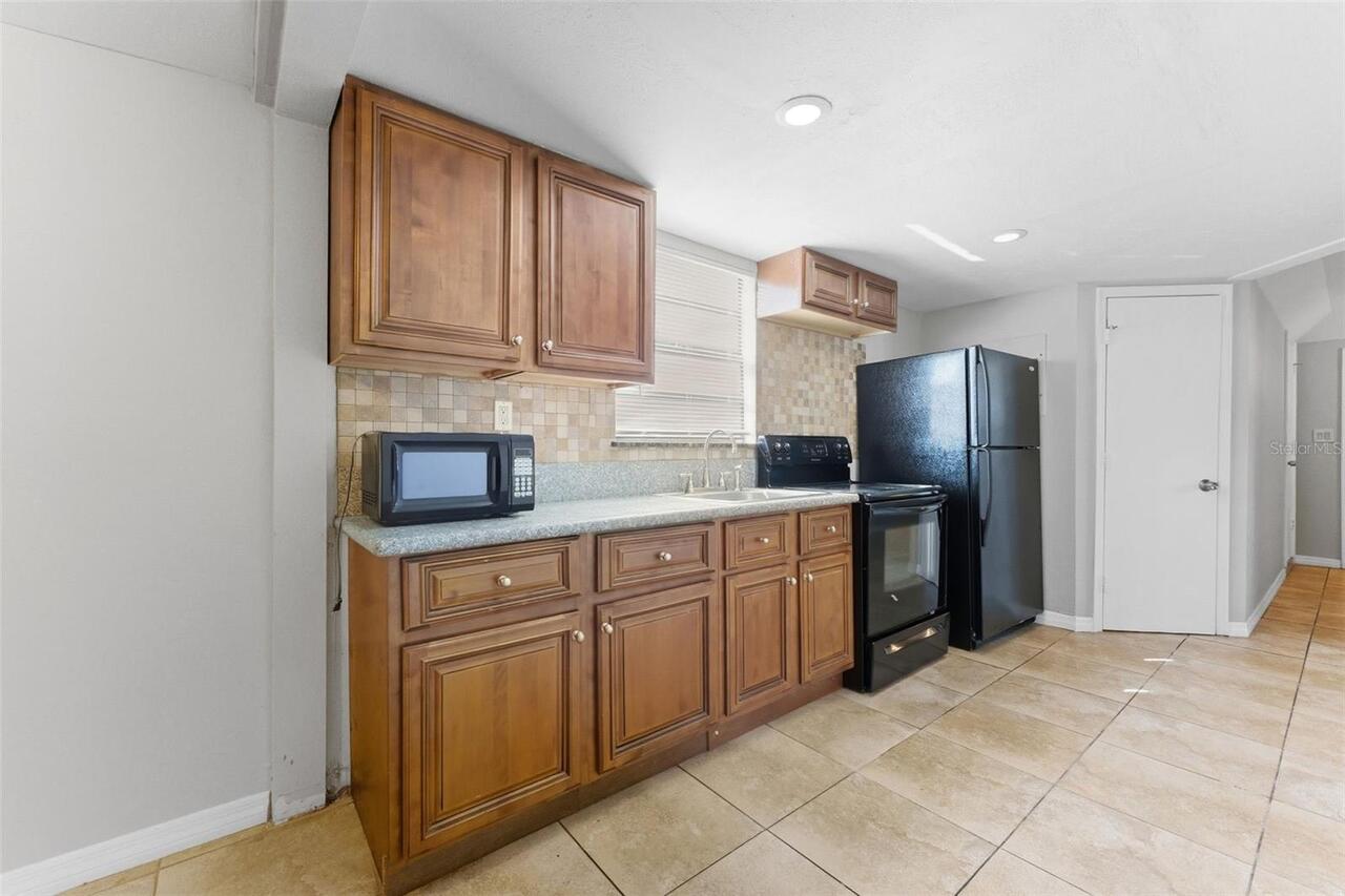 Listing Photo 33