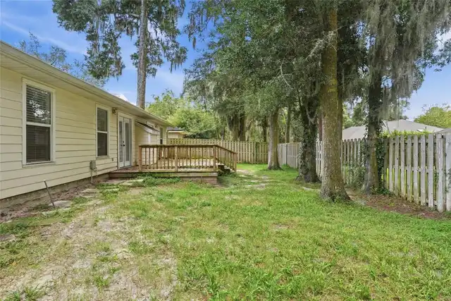 Listing Photo 18