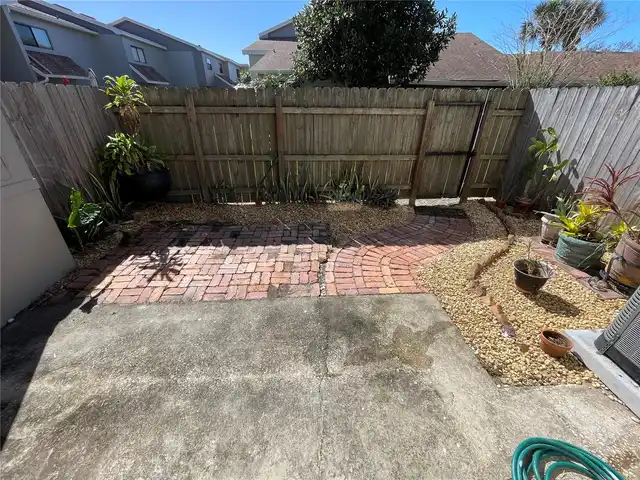 Listing Photo 19