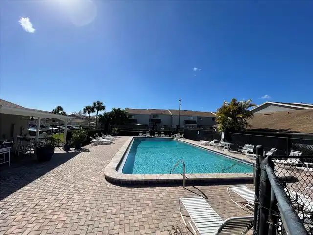 Listing Photo 28
